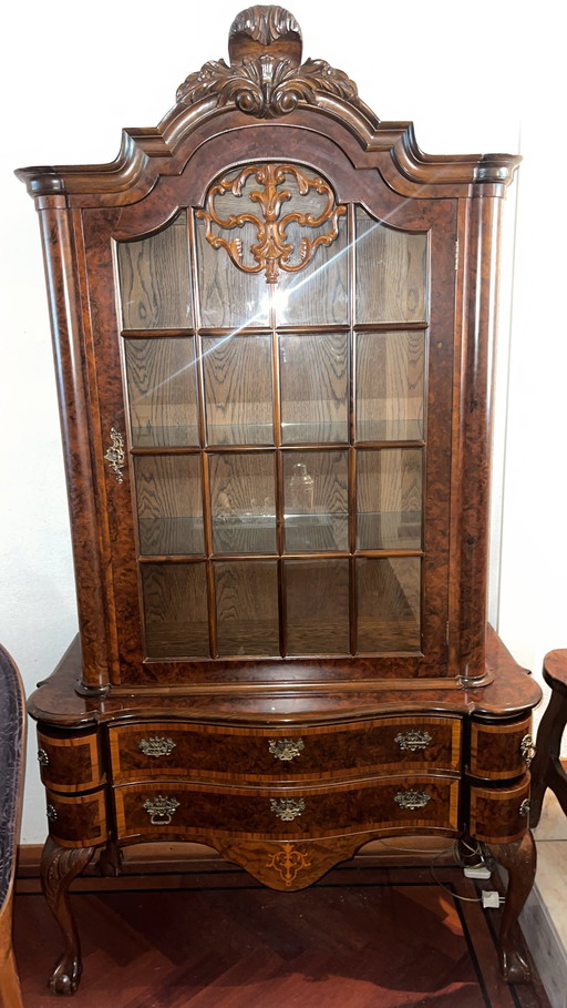 Victorian Crested Cupboard