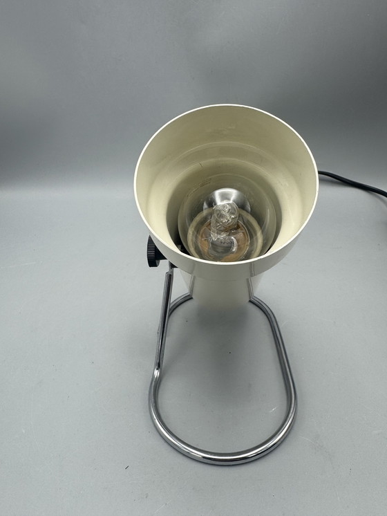 Image 1 of Projecteur vintage crème avec base chromée