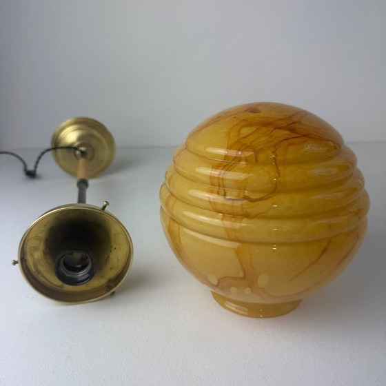 Image 1 of ANCIENNE LAMPE A POSER EN VERRE MARBRÉ VINTAGE