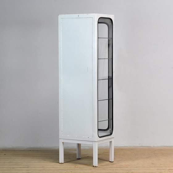 Image 1 of Medizinisches Kabinett aus Eisen und Glas, 1970er Jahre
