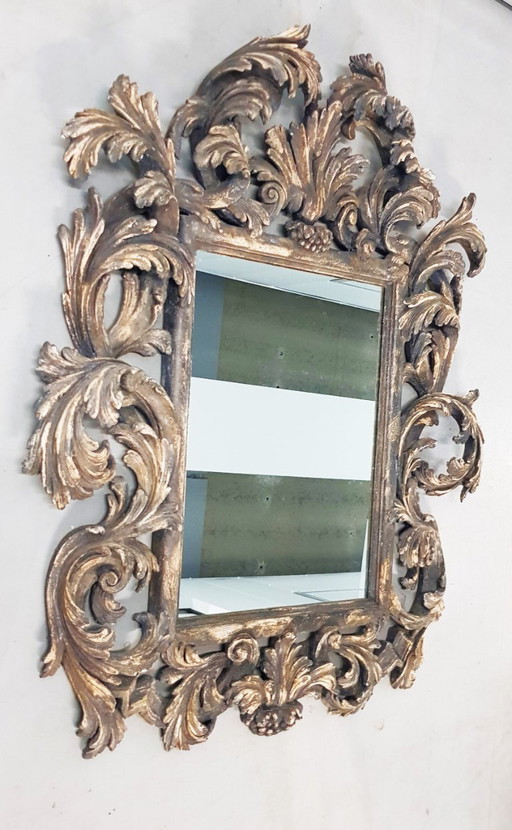 Chelini hand-carved Italian mirror in beautifully carved wooden frame