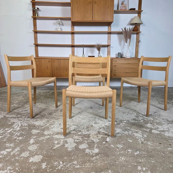 4x Niels Møller modèle 84 Chaise de salle à manger danoise en chêne savonné – J.L. Møller Møbelfabrik (photo 7 of 21)