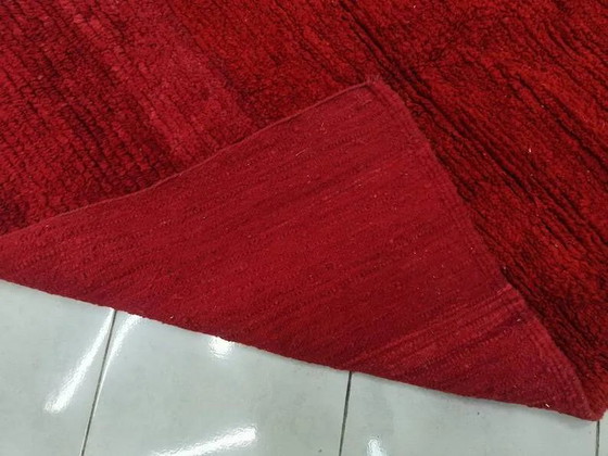 Alfombra marroquí de lana roja 250cm x 150cm – Wool, Modern (photo 8 of 9)