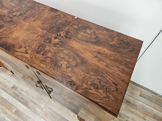 Image 1 of Art Deco dressoir van walnoot en wortelhout met aluminium onderstel, 1940