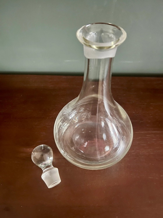 Carafe soufflée à la bouche du milieu du siècle avec un design classique en forme de goutte. Très solidement (photo 4 of 6)