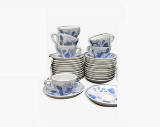 Image 1 of Ensemble de 6 tasses et sous-verres en porcelaine bleue