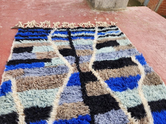 Image 1 of Grand tapis berbère marocain fait main 300×130 cm – Chemin de table vintage en laine – Motif géométrique tribal bleu