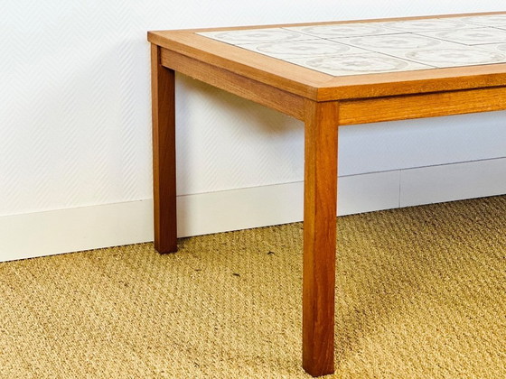 Image 1 of Scandinavische salontafel van teakhout en keramiek, 1960