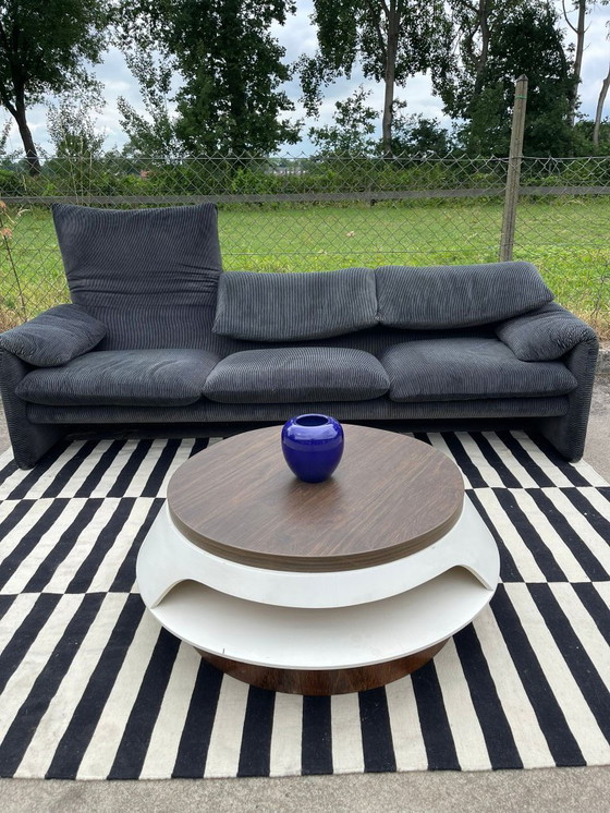 Image 1 of Cassina Maralunga 3 plazas