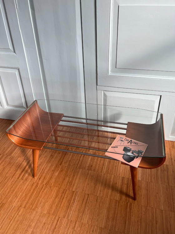 Image 1 of Rara mesa de centro original Cor Alons para C. den Boer Gouda (años 50, teca y cristal)