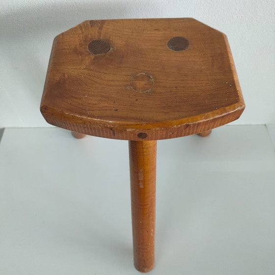 Image 1 of Vintage handgemaakt tripod boeren melkkrukje bijzetkrukje (eik)