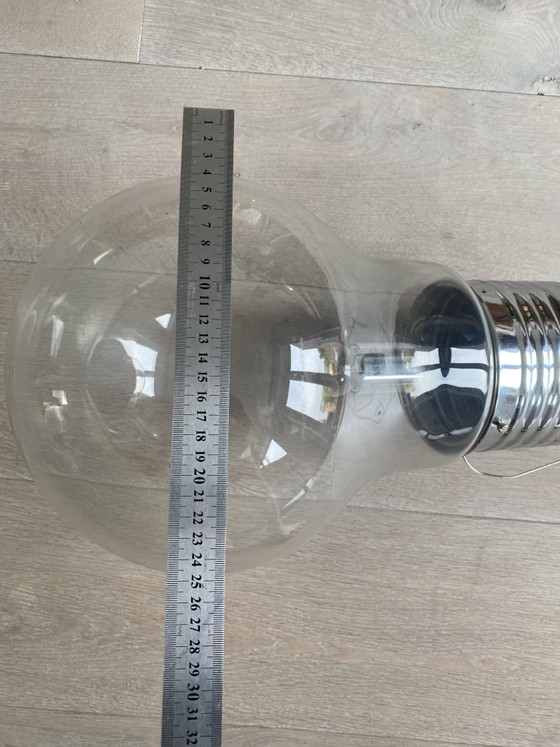 Image 1 of Grote lamp in vorm van gloeilamp - modern design