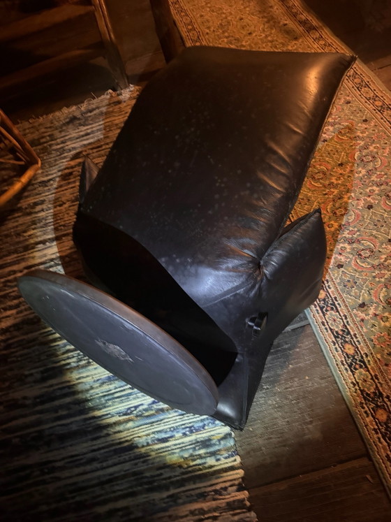 80s vintage black leather adjustable recliner chair, swivel (photo 14 of 15)