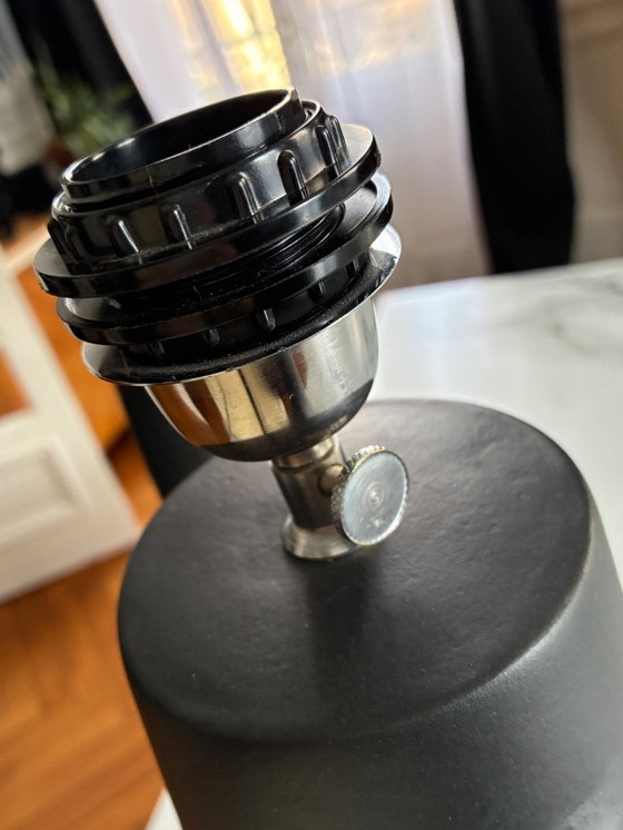 Image 1 of XL-Tischleuchte, mattschwarzes Terrakotta