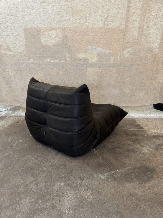 Image 1 of Togo 1 zit Ligne Roset in zwart aniline leder