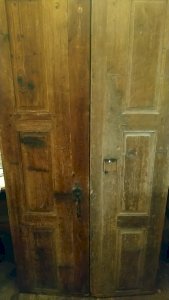 Ante doppie per armadio in pino – Colonne, Wood, Iron (photo 18 of 40)