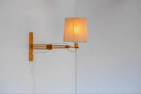 Image 1 of Applique murale accordéon de style scandinave moderne du milieu du siècle, années 1970