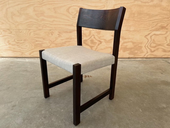 6x Sedie da pranzo Mid-Century / Brutaliste restaurate e rivestite – Legno, Lana (photo 5 of 18)