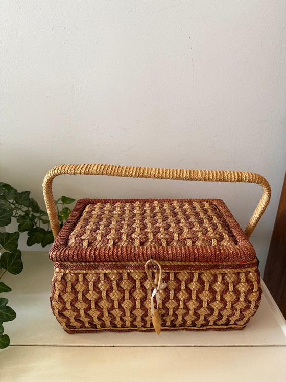 Vintage wicker storage basket – Decorative Objects, Wood (photo 2 of 6)