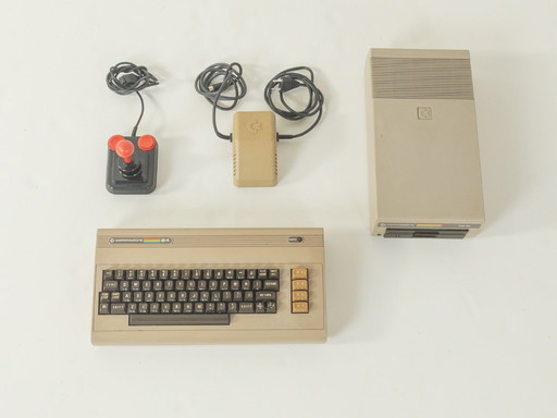 Commodore 64 Komplettset, 1980er Jahre, Vintage
