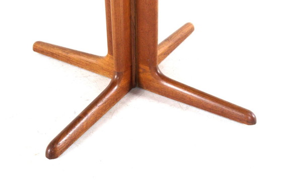 Round 2x extendable teak Dining table vintage Danish restored, Wood, Brown, Mid Century Modern (photo 3 of 15)