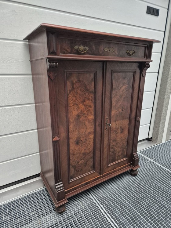 Hermoso armario antiguo Vertigo, Armarios de almacenamiento, Madera, Marrón (foto 2 de 7)