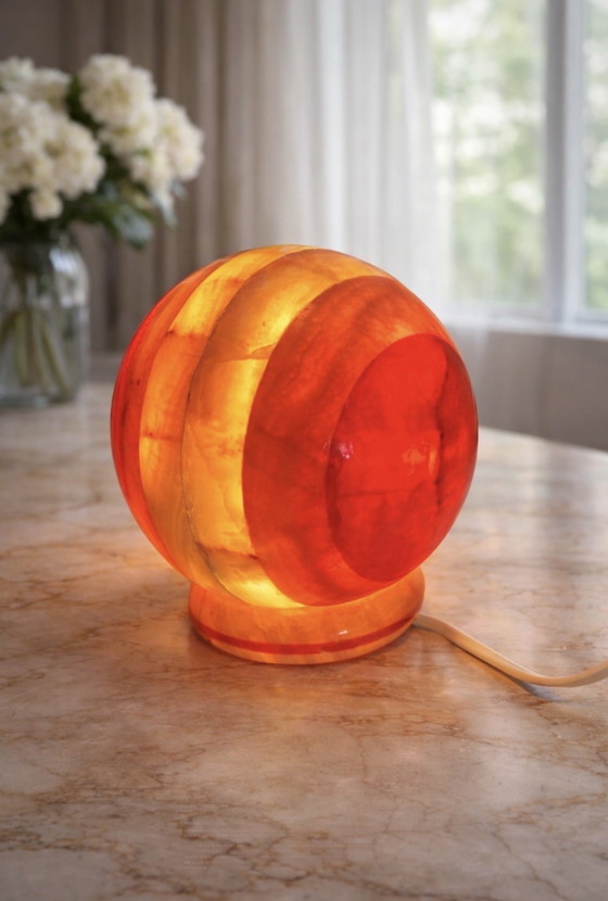 Image 1 of Sculptural Onyx Marble Sphere Lamp – Warm Ambient Light – Italian Modernist Style 