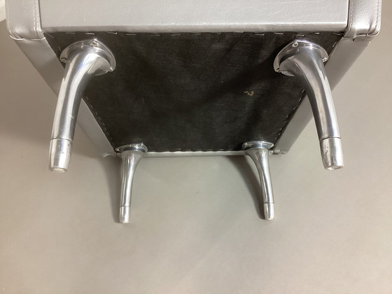 Image 1 of 2 poltrone vintage degli anni Novanta in argento