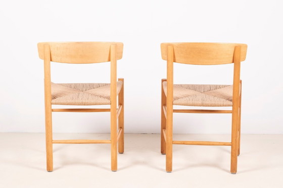 Image 1 of 2x Børge Mogensen J39 "People's Chair" in faggio, anni '70 Danimarca