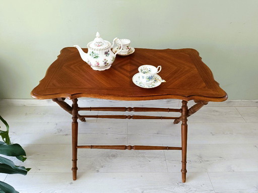 Table pliante ancienne en bois tournés