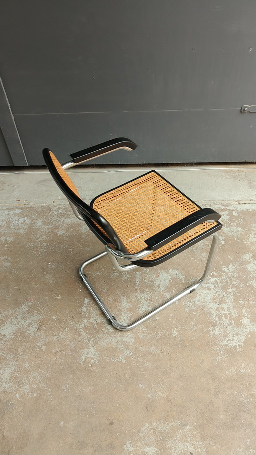 Marcel Breuer s64 chair in the style of Cesca Thonet knoll