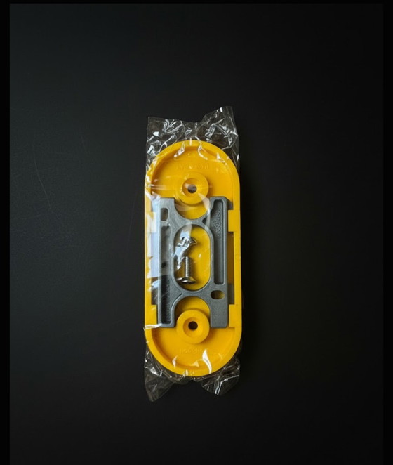 Image 1 of Appendiabiti/gancio Arco di Luigi Caramella per con&con Italia, anni '70