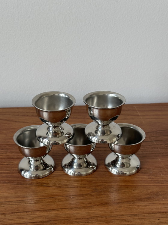 Image 1 of RVs eierdopjes