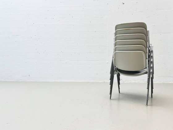 Image 1 of Set di 6 sedie modello DSC106 di Giancarlo Piretti per Castelli, anni '70