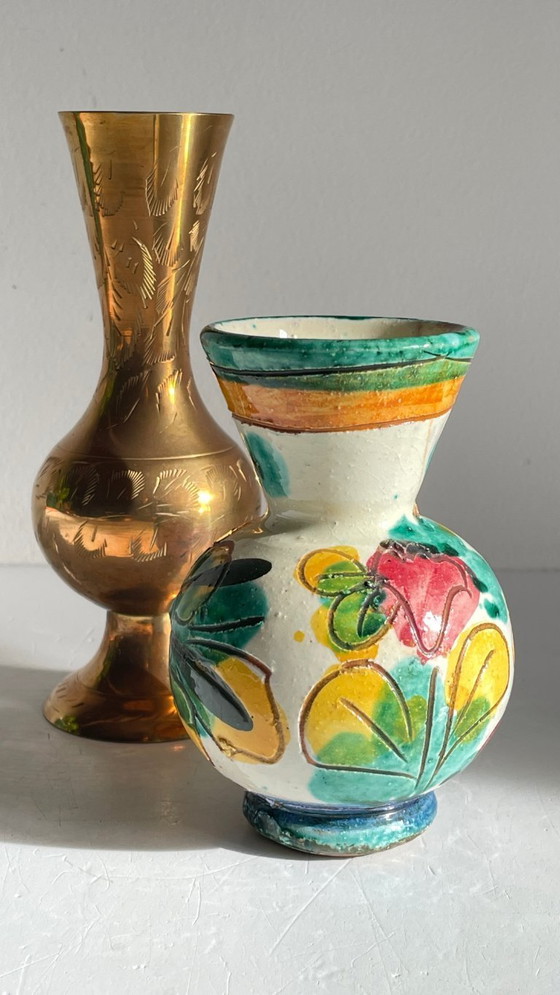 Image 1 of Vasi in ceramica vintage realizzati a mano con ottone cesellato