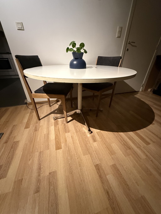 Vintage Herman Miller „Sockel-Ausziehtisch“ – Fehlbaum Produktion (1950er Jahre – Seltene Ausführung mit verchromtem Gestell)