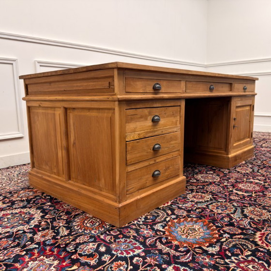 Grand Bureau Anglais Classique avec Panneau Arrière – Bureaux, Métal, Bois (photo 6 of 20)
