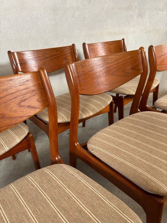 Image 1 of 6 sillas de comedor de P.E. Jørgensen — Madera maciza de teca