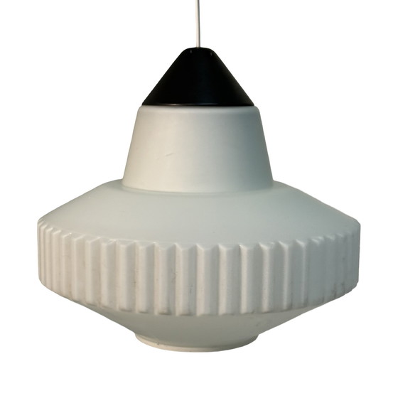 Image 1 of Louis Kalff - Phillips - ca. 1950’s - Space age Design / Mcm - Vintage Pendant Lamp - Pleated Milk Glass and bakelite Accents