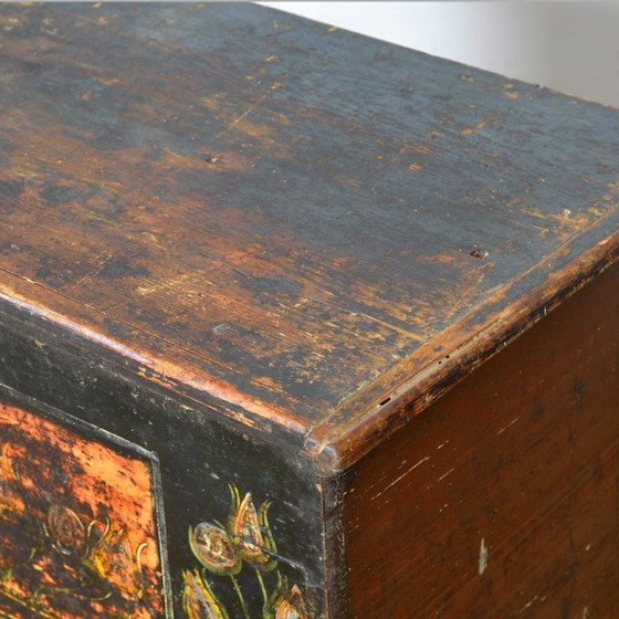 Image 1 of Cofre nupcial de arte popular, circa 1850