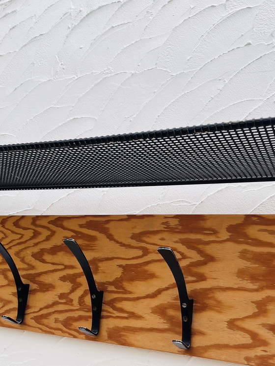 Image 1 of Porte-manteau et chapeau vintage 