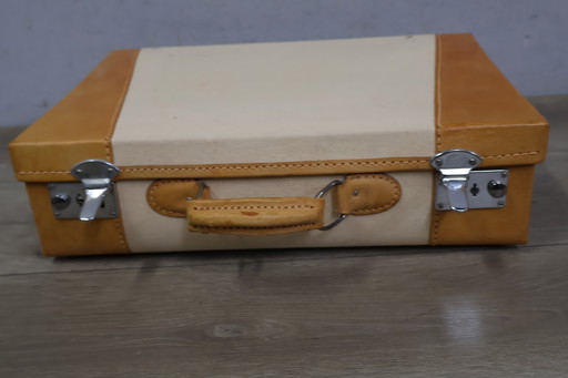 Vintage hand case of white and brown leather