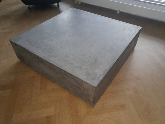 Image 1 of Davidi Design Sud Salontisch großer Würfel Beton Cire 110x110x30,5cm