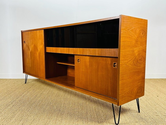 Image 1 of Enfilade haute vintage scandinave en teck, 1960