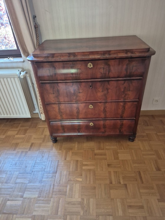 Image 1 of Wickeltisch