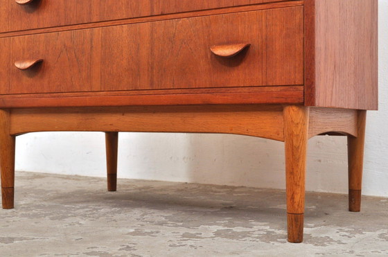 Image 1 of Vintage Danish Chest of Drawers in Teak 1960s