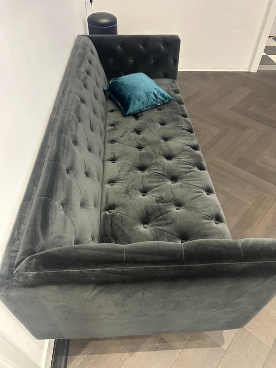 Image 1 of Graues Samtsofa