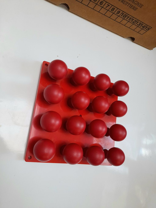 Capstock Ikea PS Makalos Design Graeme Findley