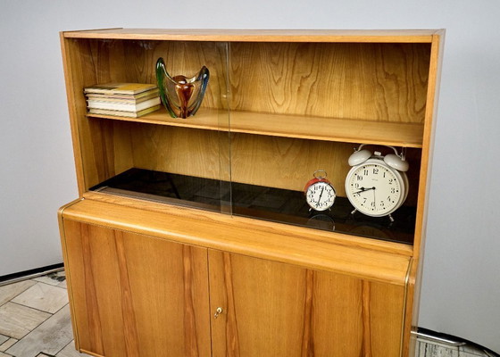 Image 1 of Vitrina de Hubert Nepožitek & Bohumil Landsman para Jitona, años 60