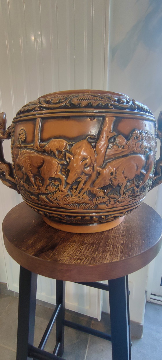 Image 1 of Pot en grès ancien West Germany Original Gerzit Gerz". Scènes de chasse .